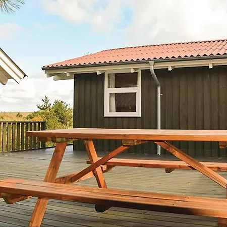 Awesome Home In Saeby With Wifi